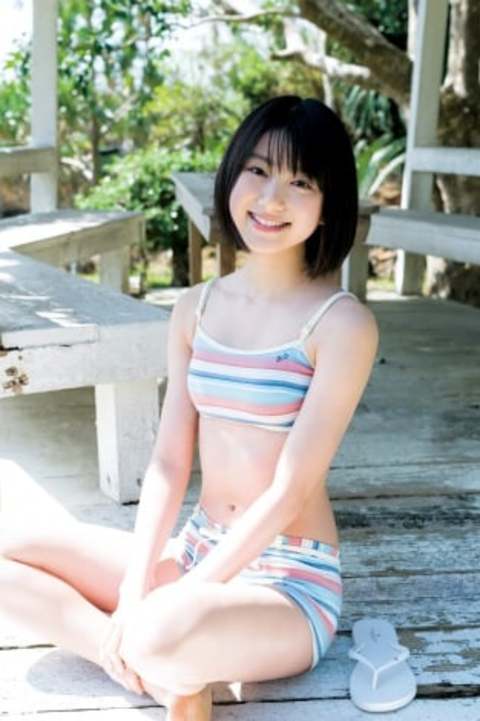 16歳の最強ショートカット美少女・池間夏海、青春感たっぷりのビキニ姿披露 - ORICON NEWS